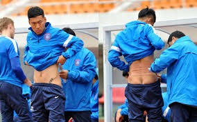 揭秘“大数法则”：赌场如何利用数学优势确保稳赚不赔？（赌场的数学底牌：大数法则如何让他们实现长期稳赢？）