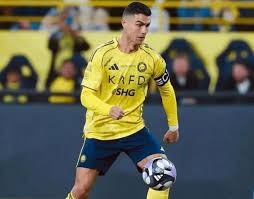 马斯切拉诺：阿连德因发烧没参加训练；温哥华队有很多好球员